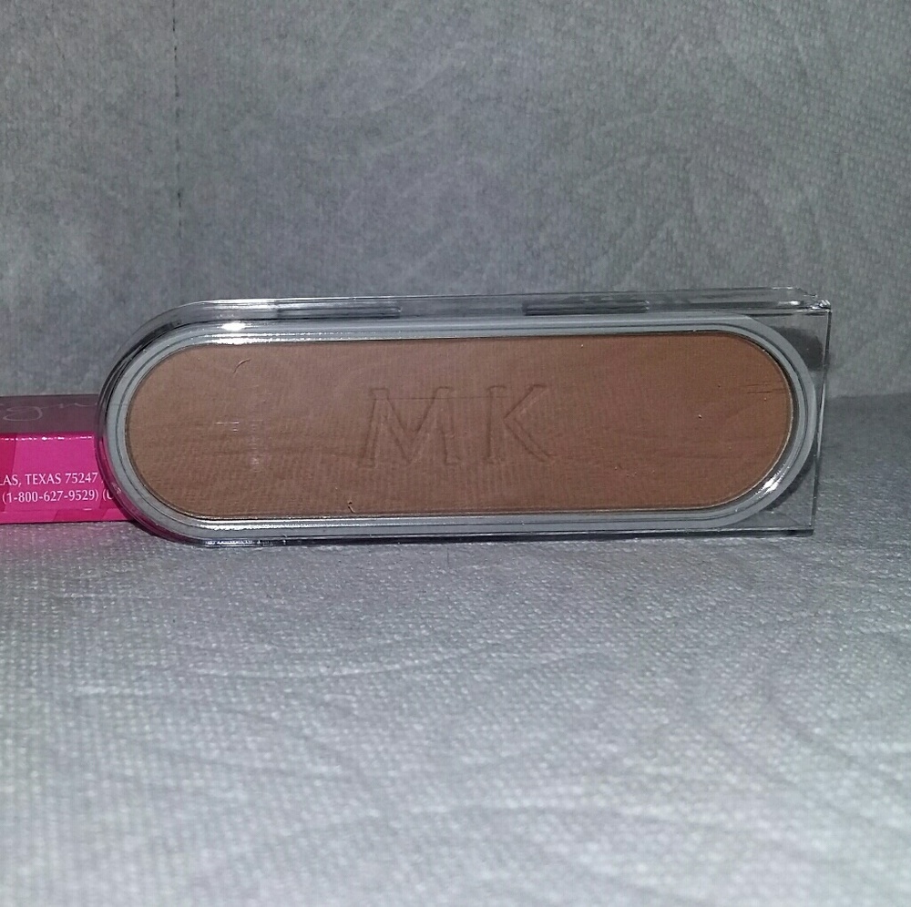 Mary Kay Blush Bronze Sands